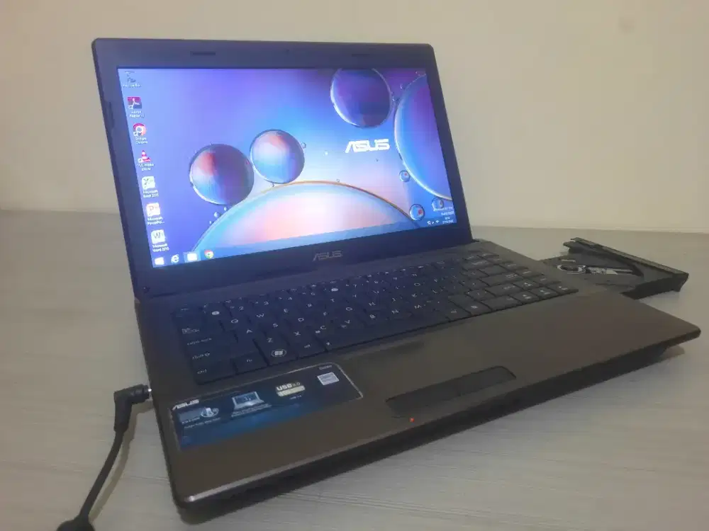 Laptop Sekolah Kuliah( Asus-X44H)Intel Core,Duo Ram4gb Hdd-500 Jual BU