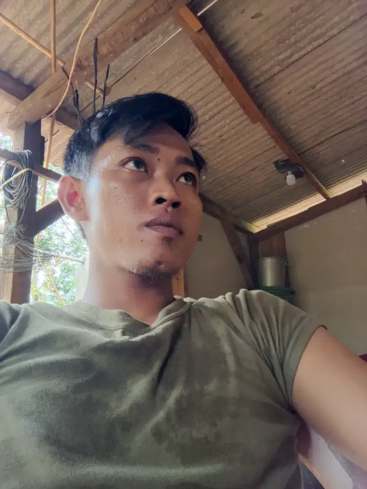 Saya sedang butuh pekerjaan