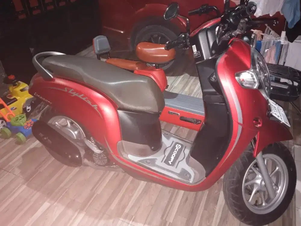 Scoopy stylis merah 2019,, nego bisa..