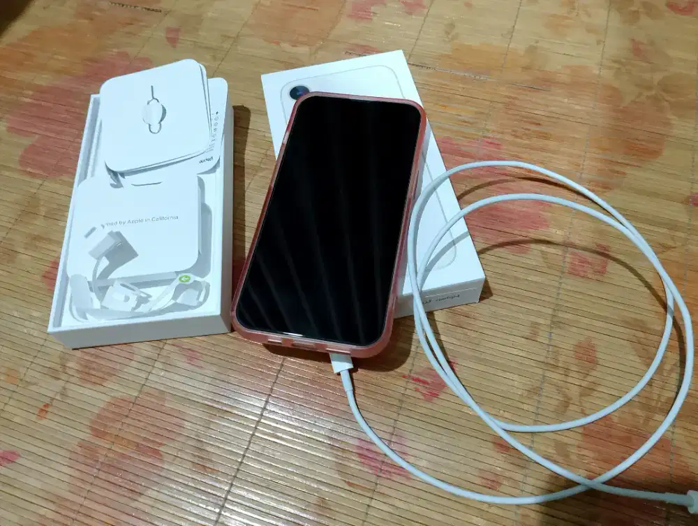 iPhone 13,Like New,128