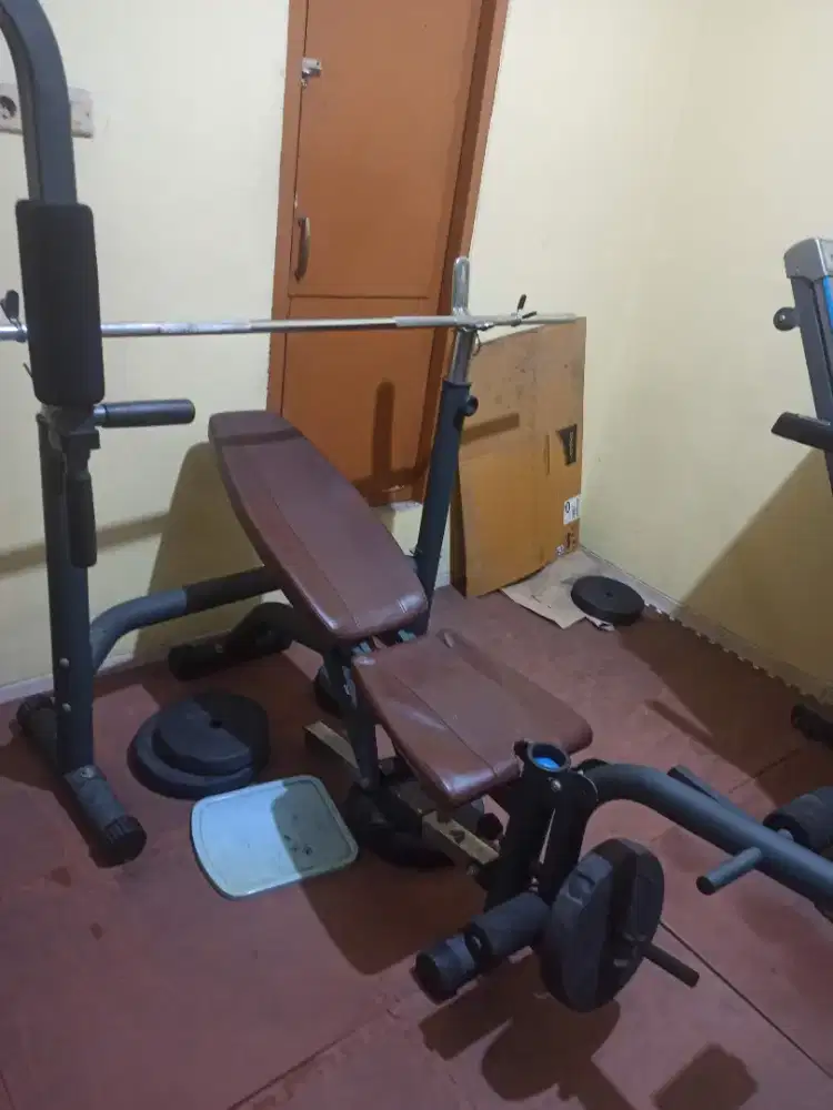 Alat gym Ban press