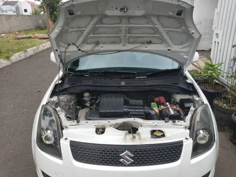 Swift ST Automatic 2010