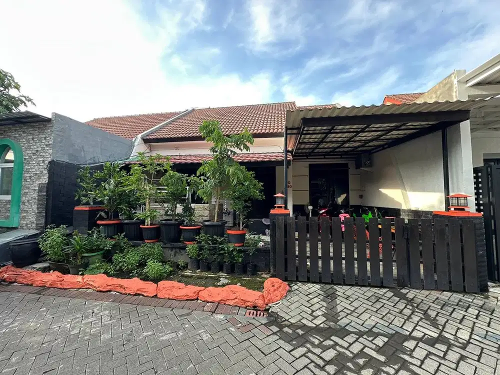 Dijual rumah palm spring regency