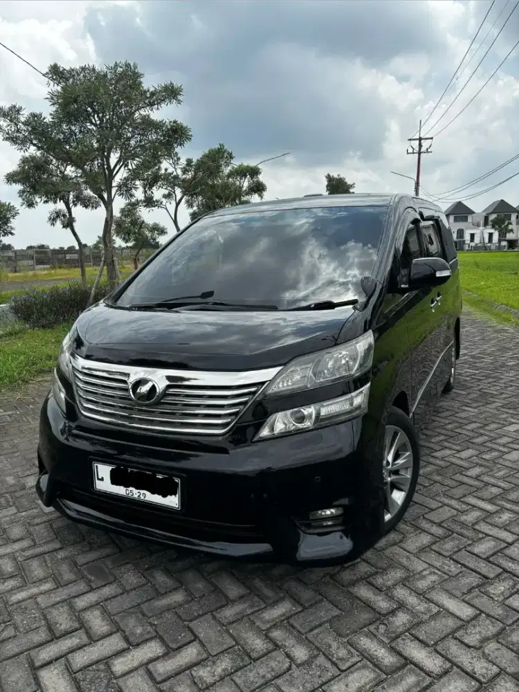 Vellfire G 2010 AT