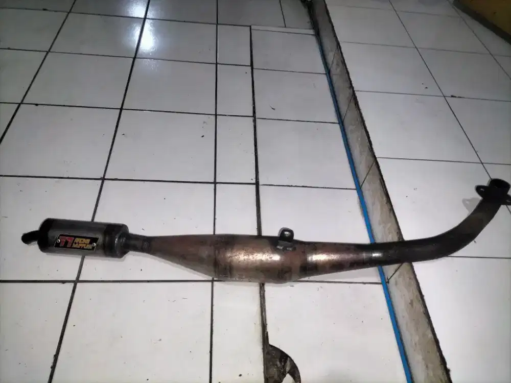Knalpot f1zr bahan plat