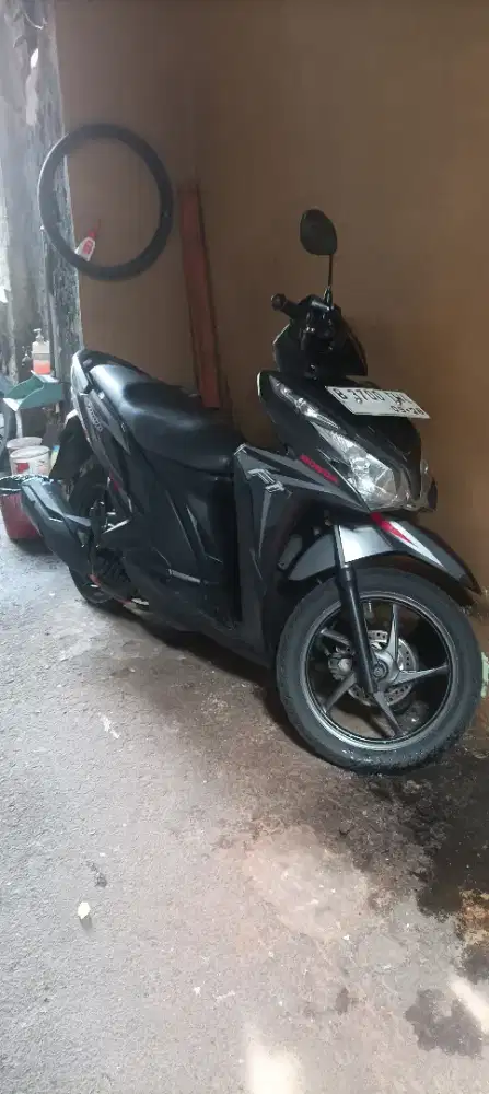 Vario 125 kzr thn  2013