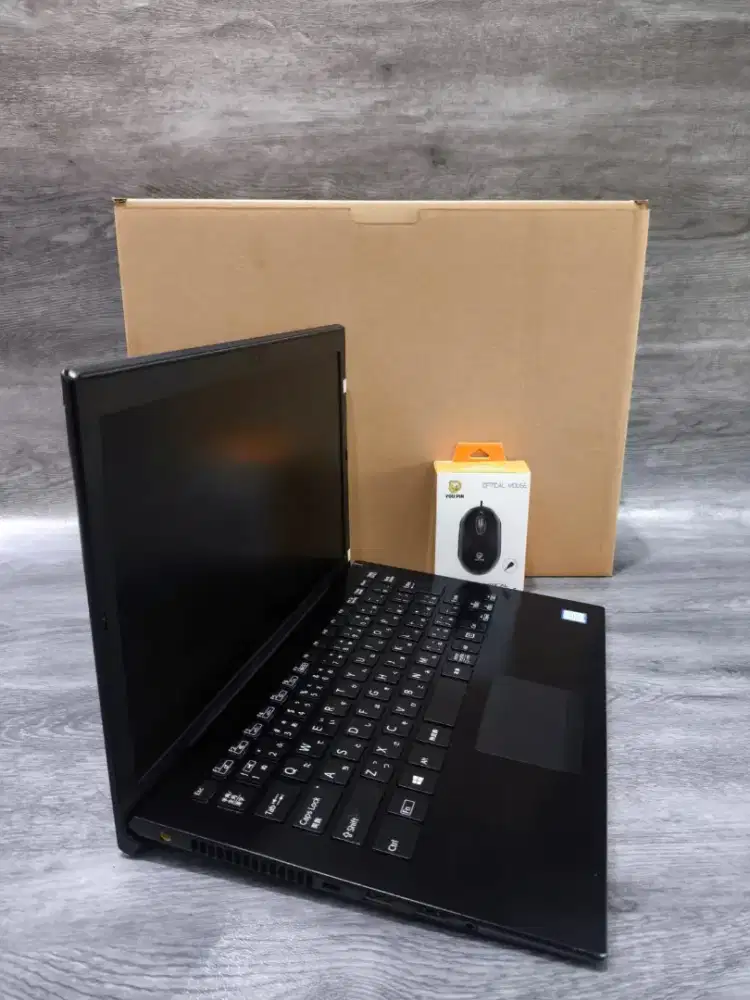 Laptop Sony VAIO VJPG11C12N Slim Core i5 Gen7 Ram 8GB