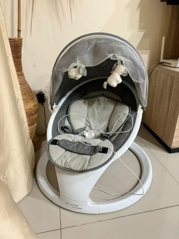 Bouncer eclipse by babyelle