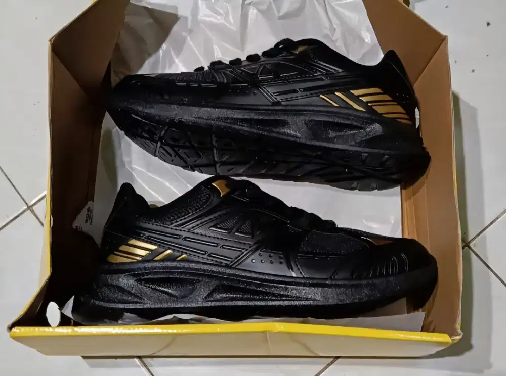 Aerostreet Riven 2026 ukuran 42 model Running sangat Bagus