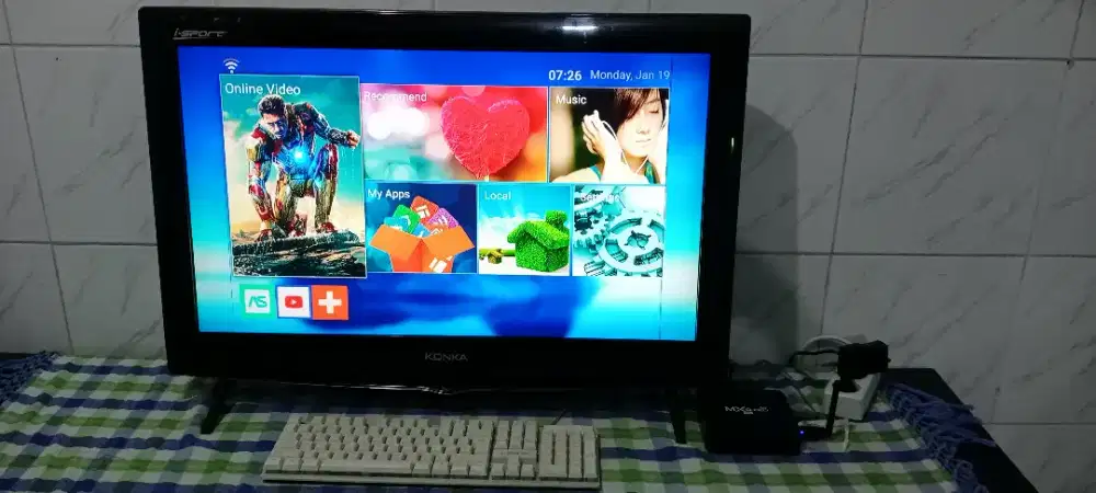 Di jual tv 32 inchi lcd beserta box android