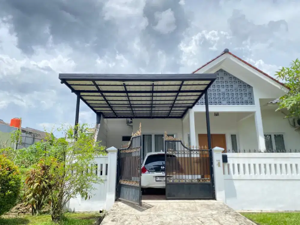 Pasang kanopi baja ringan