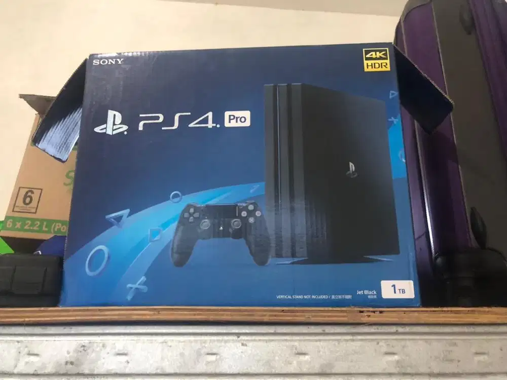BU, JUAL CEPAT PS4 pro 1 TB