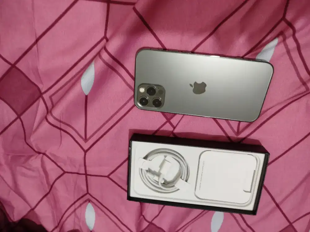 Iphone 12 pro 128gb tangan pertama
