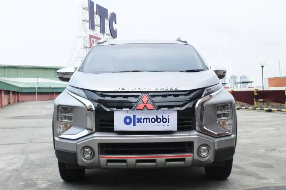 TDP 12JT Mitsubishi Xpander 1.5 Cross Bensin-AT Abu 2020