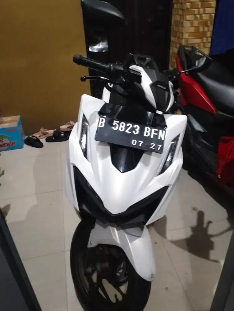 Vario 160 ABS putih