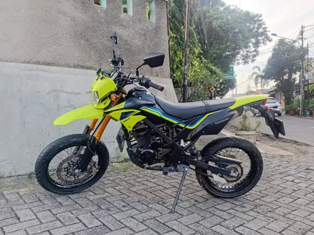 DTRACKER 150 SE TAHUN 2022