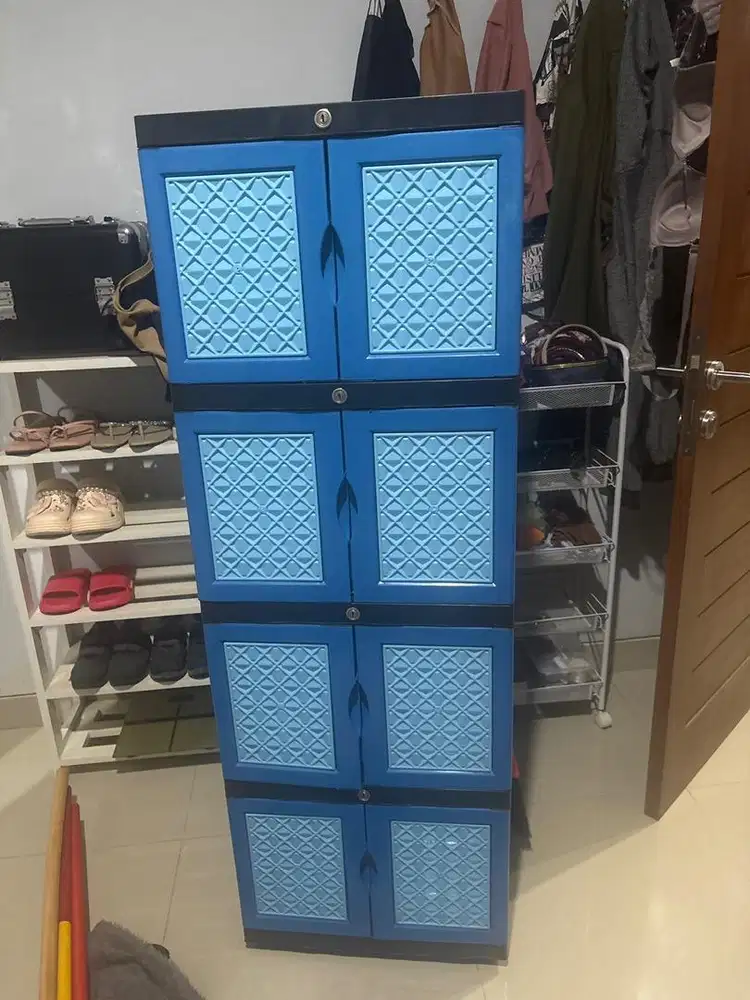 lemari plastik + kipas angin murah meriah