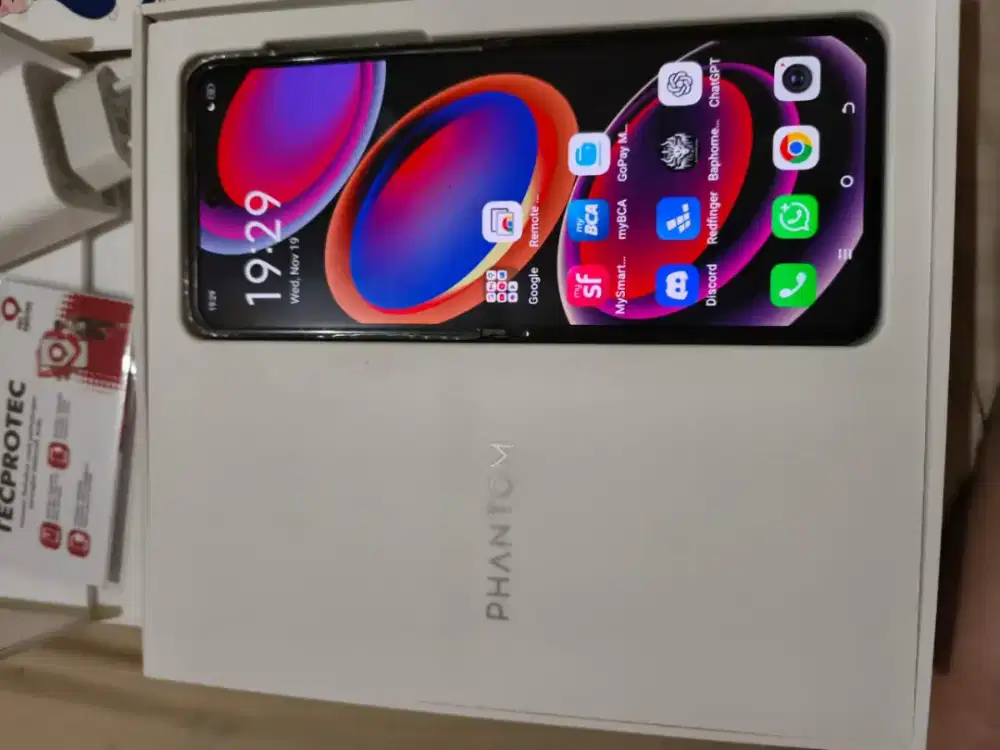 Tecno phantom v flip 8+256