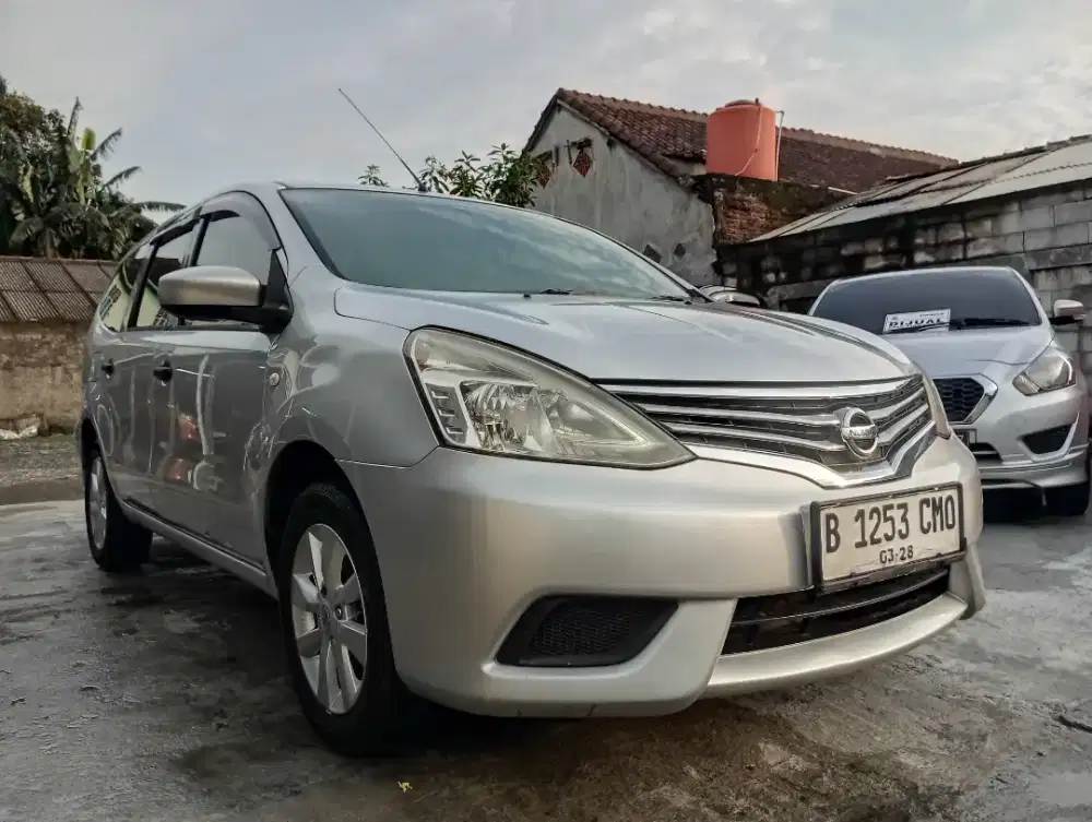 Grand livina Matic 2014 crg