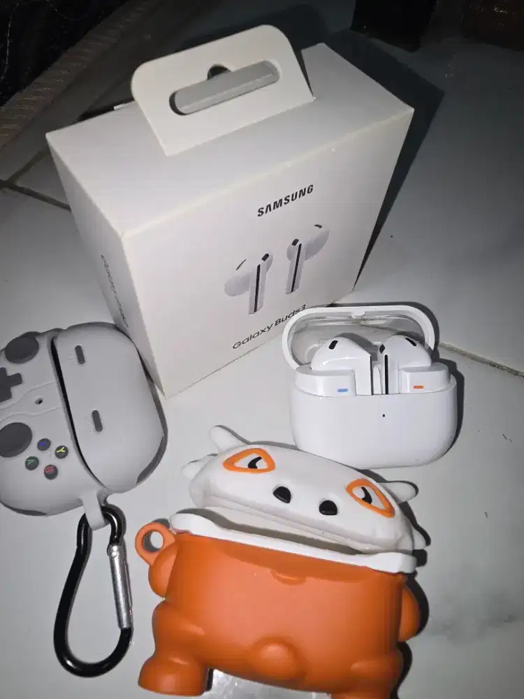 GALAXY BUDS 3 WHITE ORI