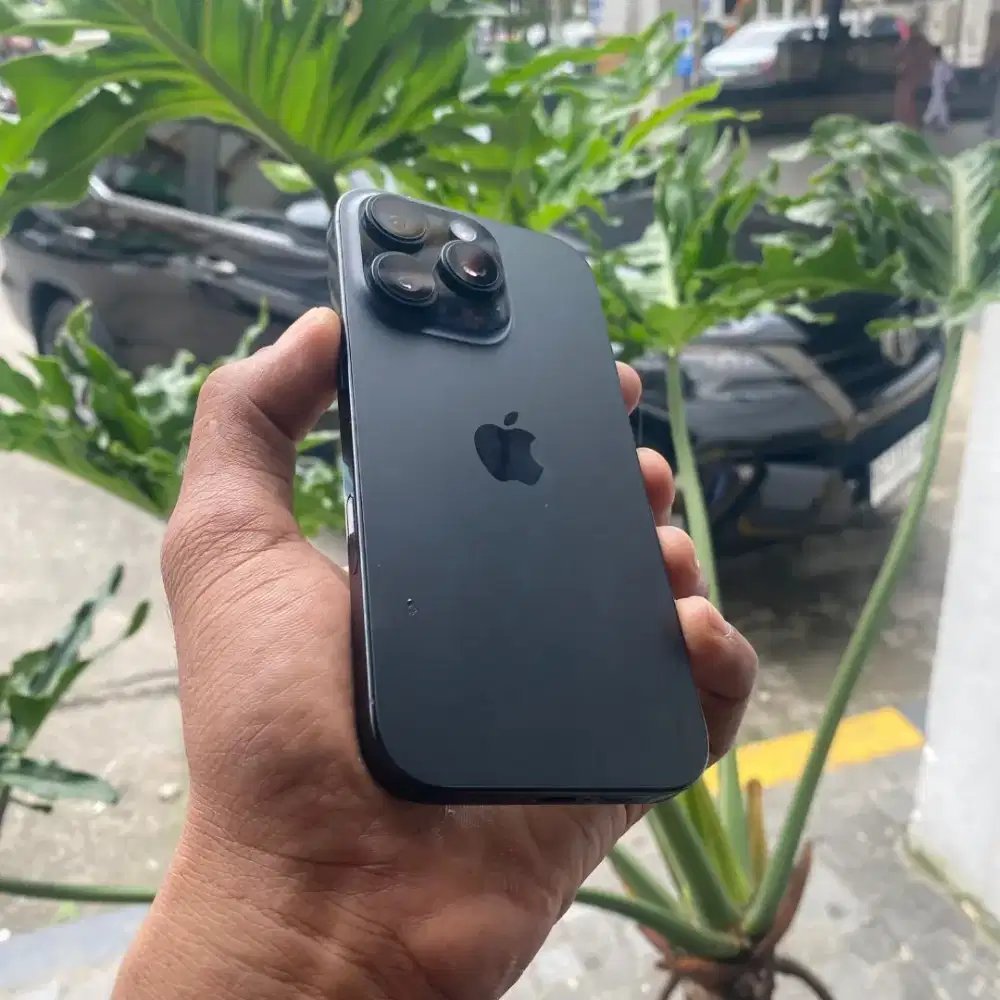 iPhone 16 pro 128gb iBox