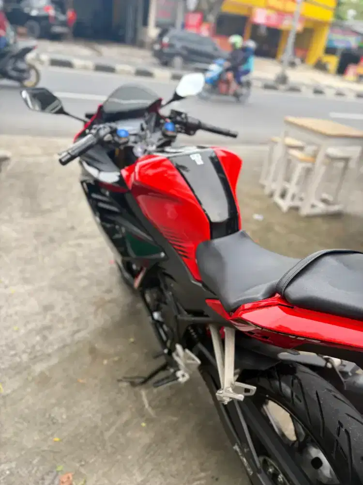 Dijual cepat CBR 2022 150 CC kondisi istimewa