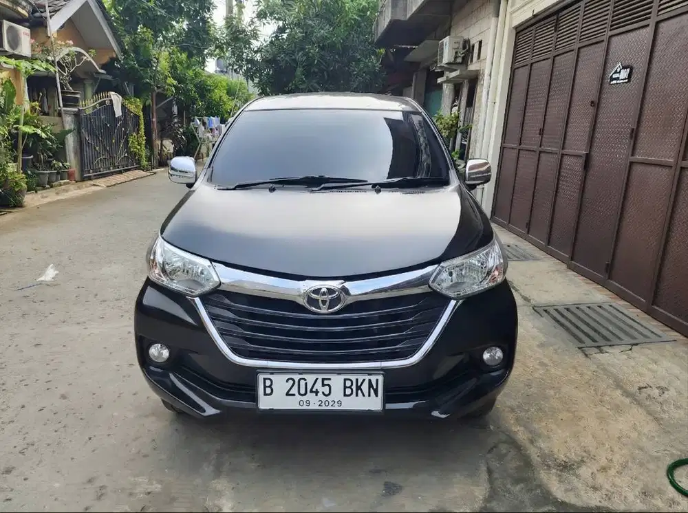 Toyota Avanza Avansa G Manual MT Tahun 2016 Hitam , 2017