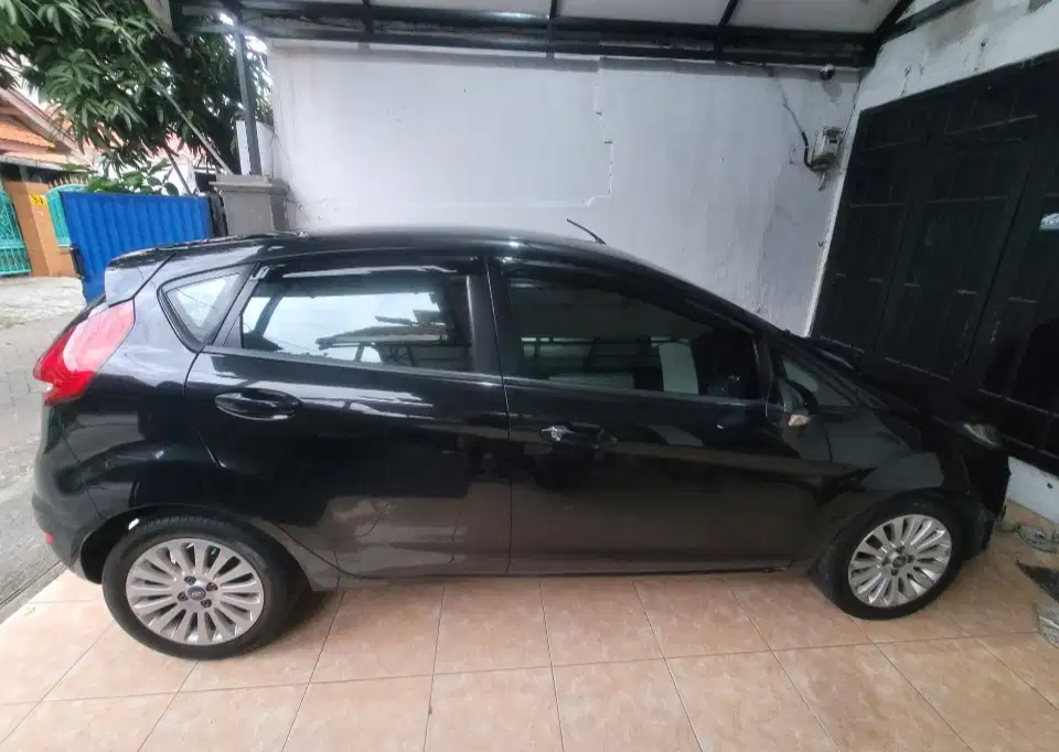 Ford Fiesta 2011 Bensin