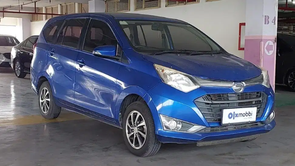 TDP 5,JT Daihatsu Sigra 1.2 X Bensin-MT Biru 2017
