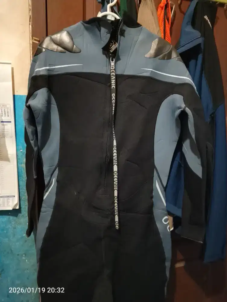 baju selam merk ocevnic xl