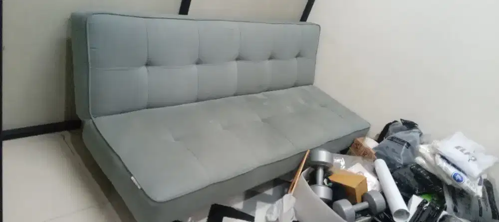 Dijual masih bagus sofabad