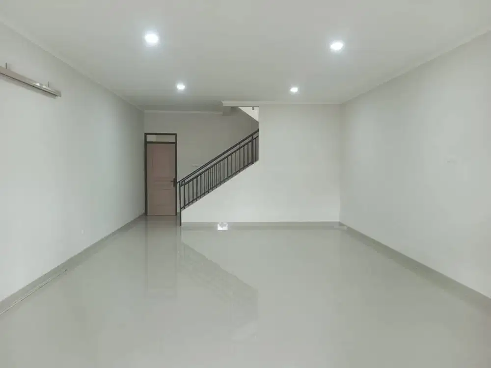 Ruko Baru 2 Lantai Siap Pakai di Batununggal