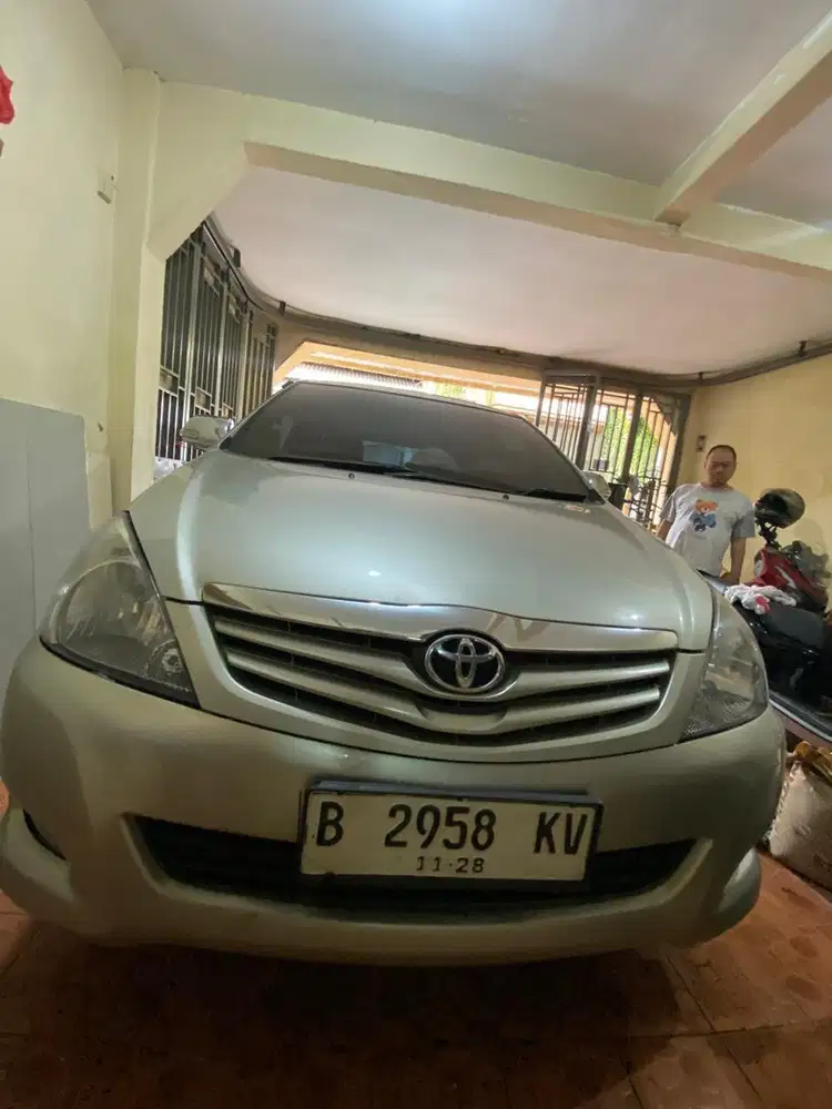 Toyota Kijang Innova 2008 Diesel