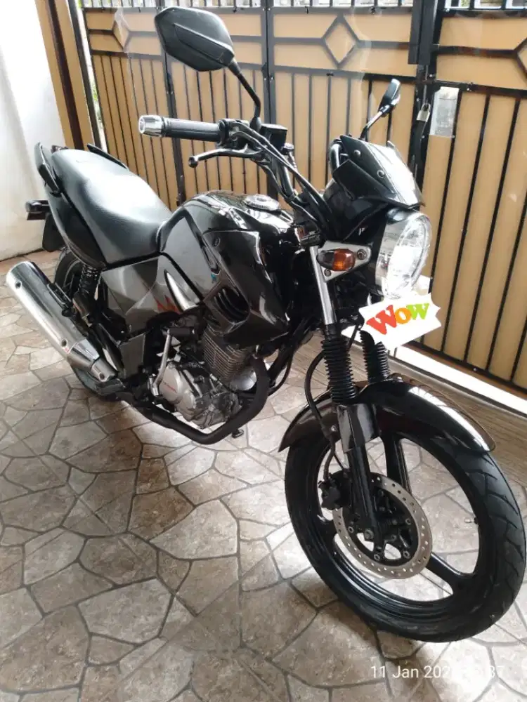 Tiger Revo 2008 Mulus
