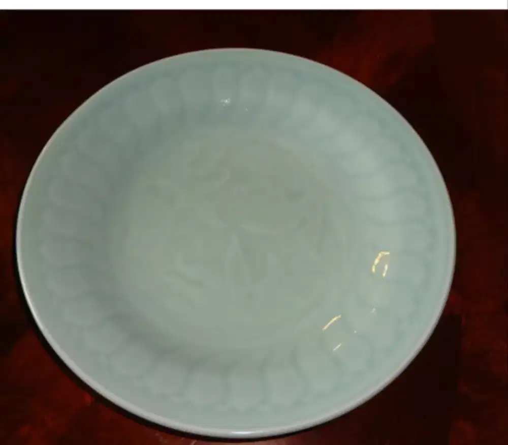 Celando lotus leaf koi fish