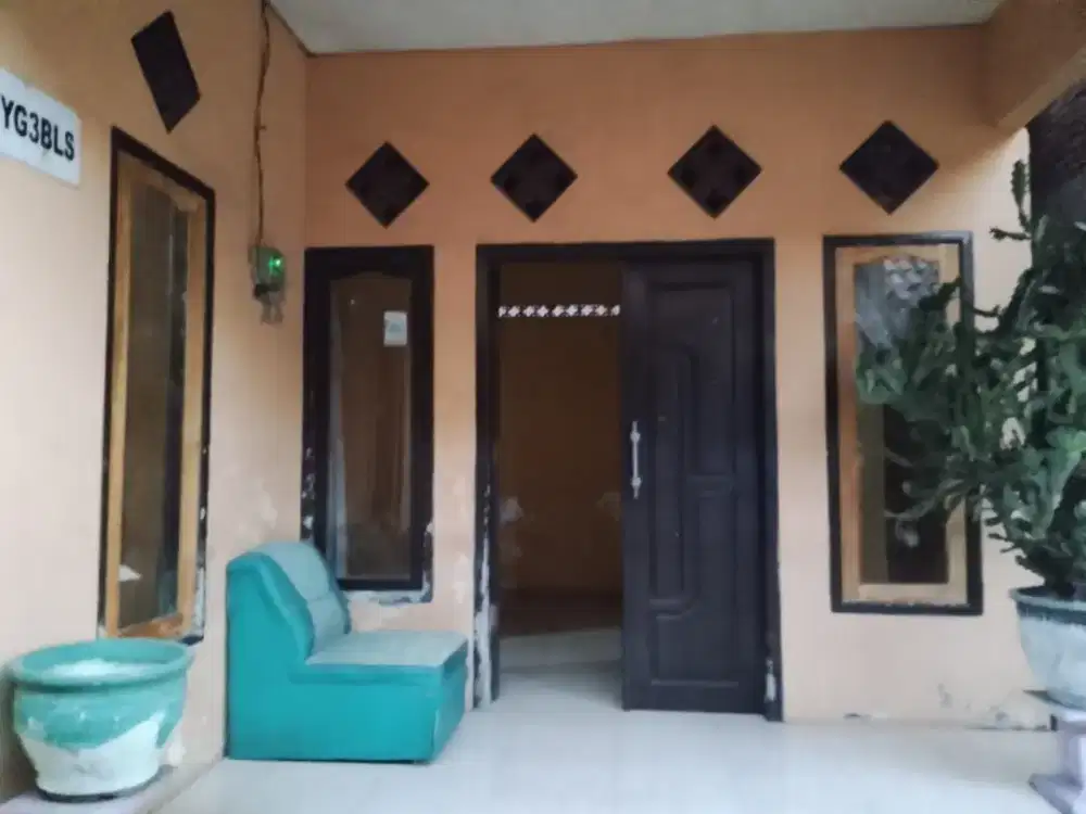Rumah Di Kontrakkan B.U 8jt/1Th Ds.Cemeng Dekat Polresta Baru Sidoarjo