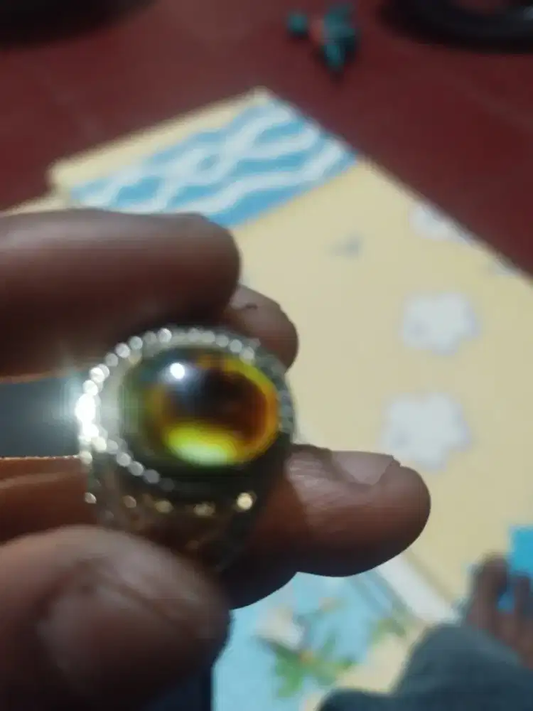 Baru cincin bacan coklat