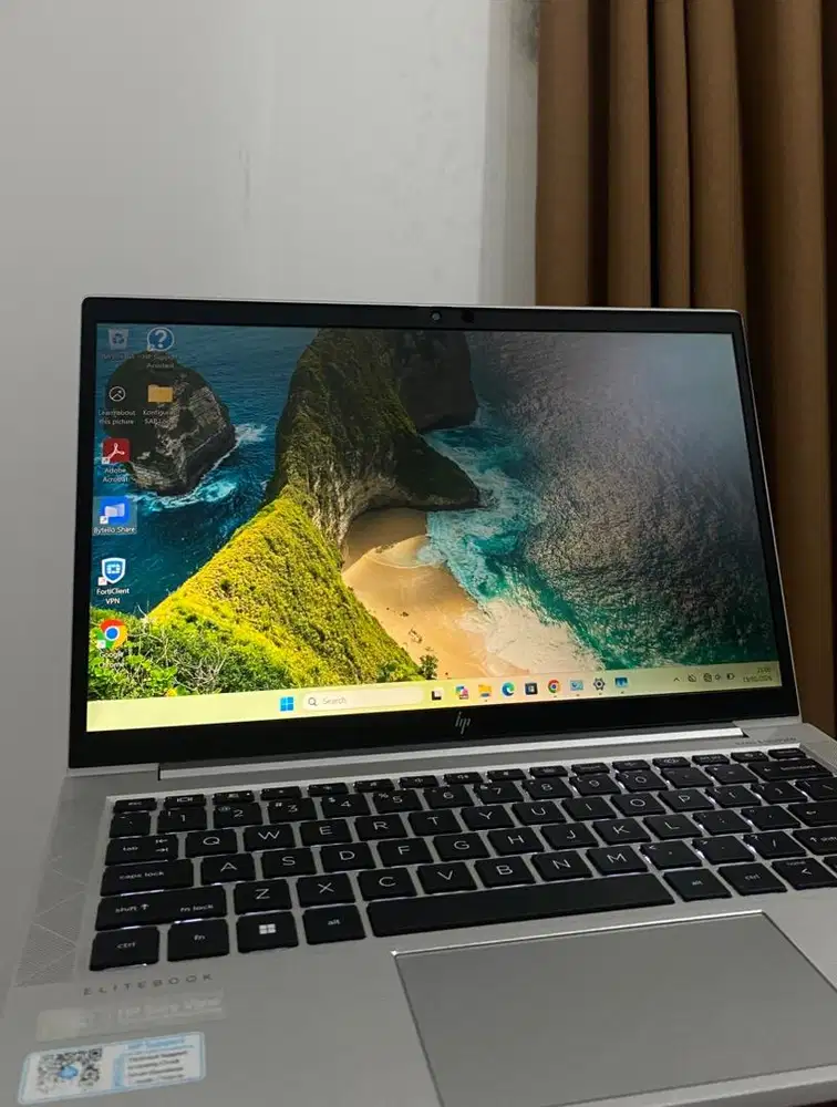 Laptop HP Elitebook 830 G8 core i7