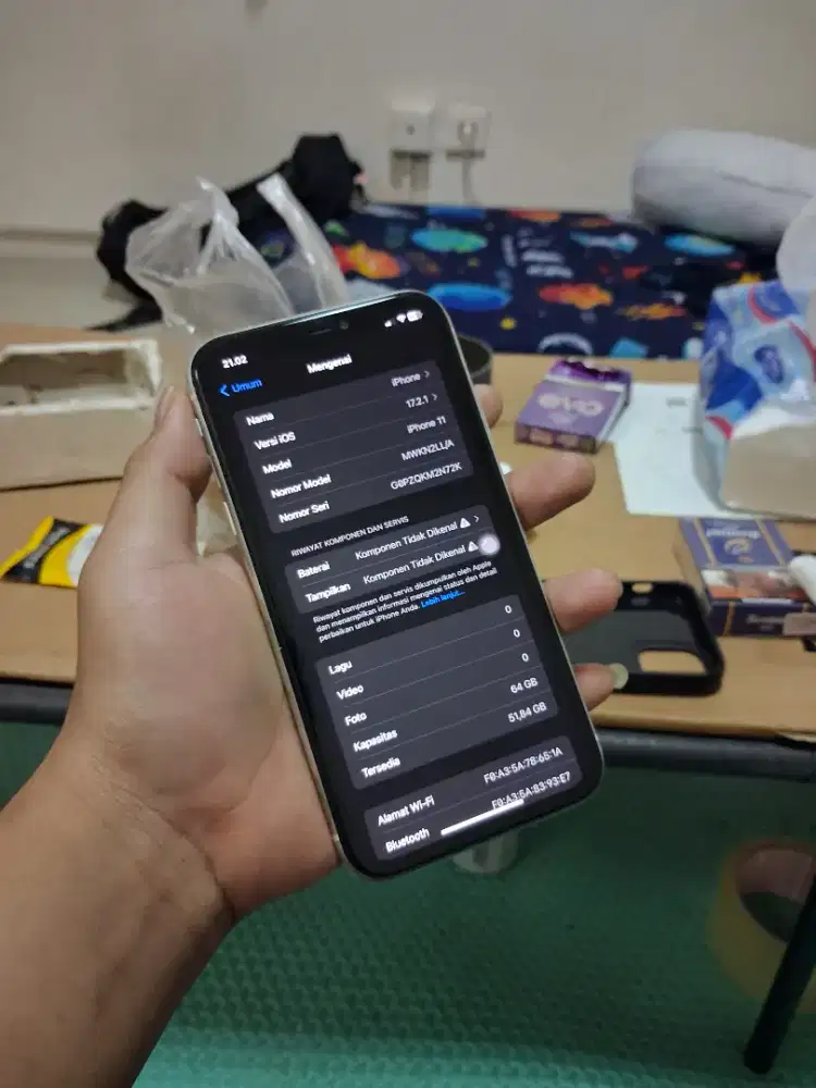 Iphone 11 64  GB all operator