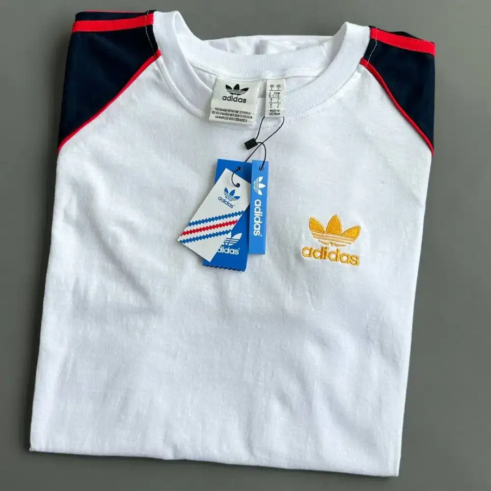 baju Adidas original