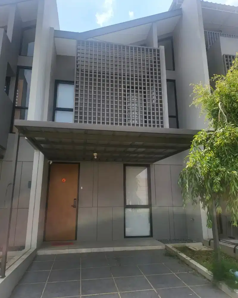 Dijual Cepat Rumah Full Furnished Murah di Cluster O2 Grand Wisata