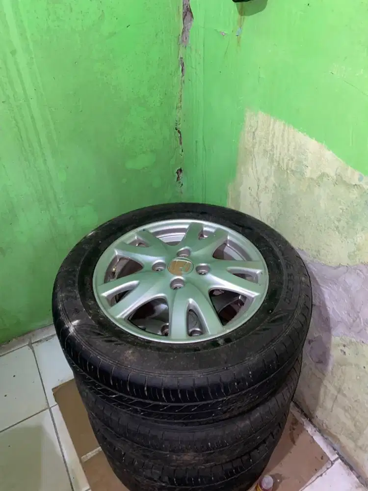 Jual velg BRIO 2015