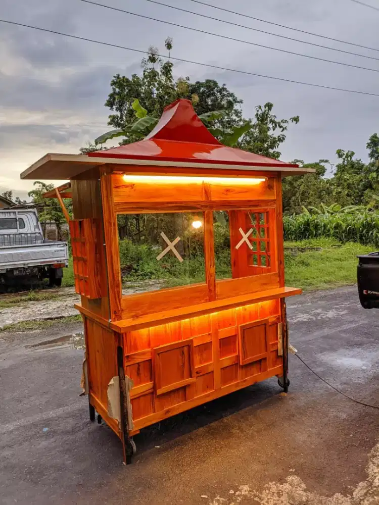 Gerobak dimsum, gerobak angkringan, gerobak mie ayam bakso,dll