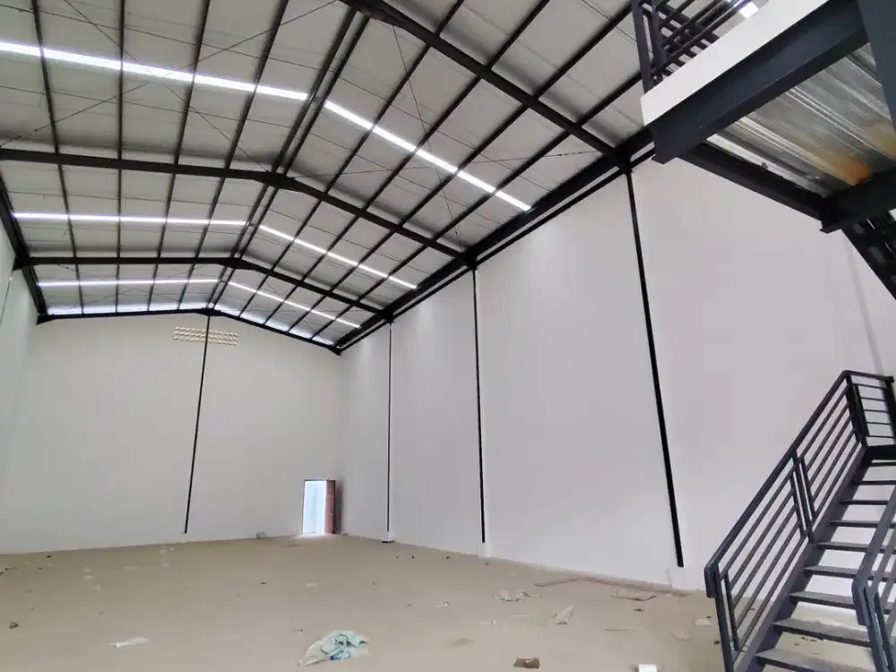 DISEWAKAN Gudang besar pergudangan bebas pungli kawasan industri legok Tangerang