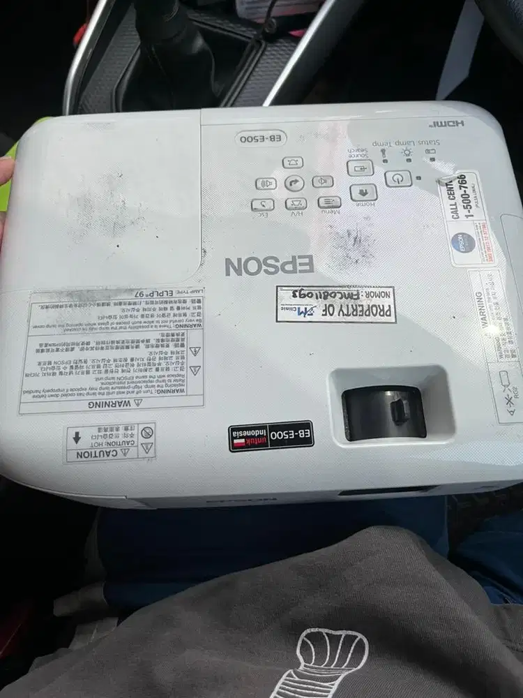 Proyektor Epson Eb E500