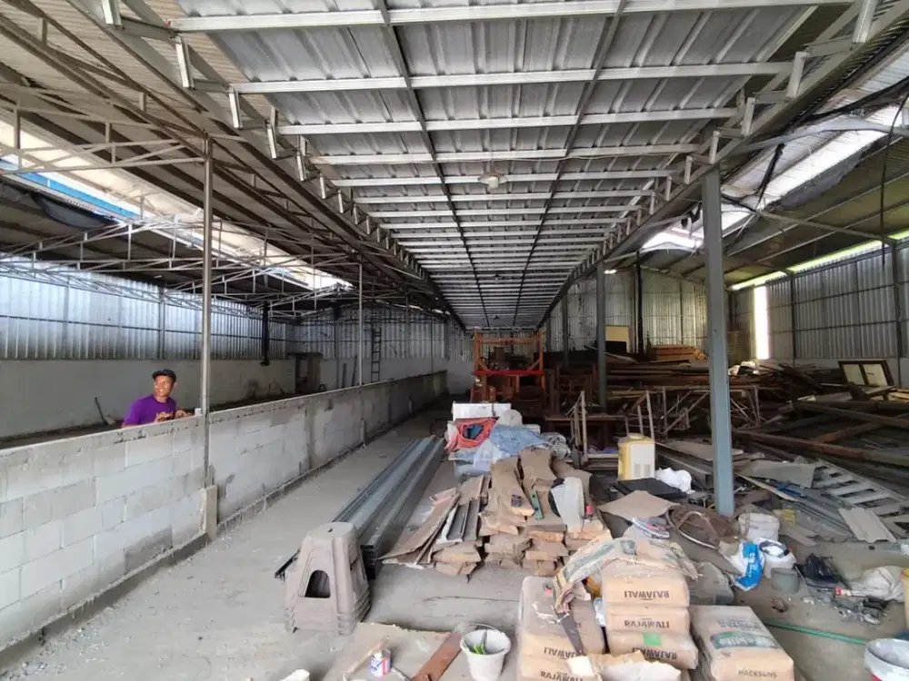 DI SEWA CEPAT ! Gudang siap huni murah besar di kawasan tata kemuning legok Tangerang