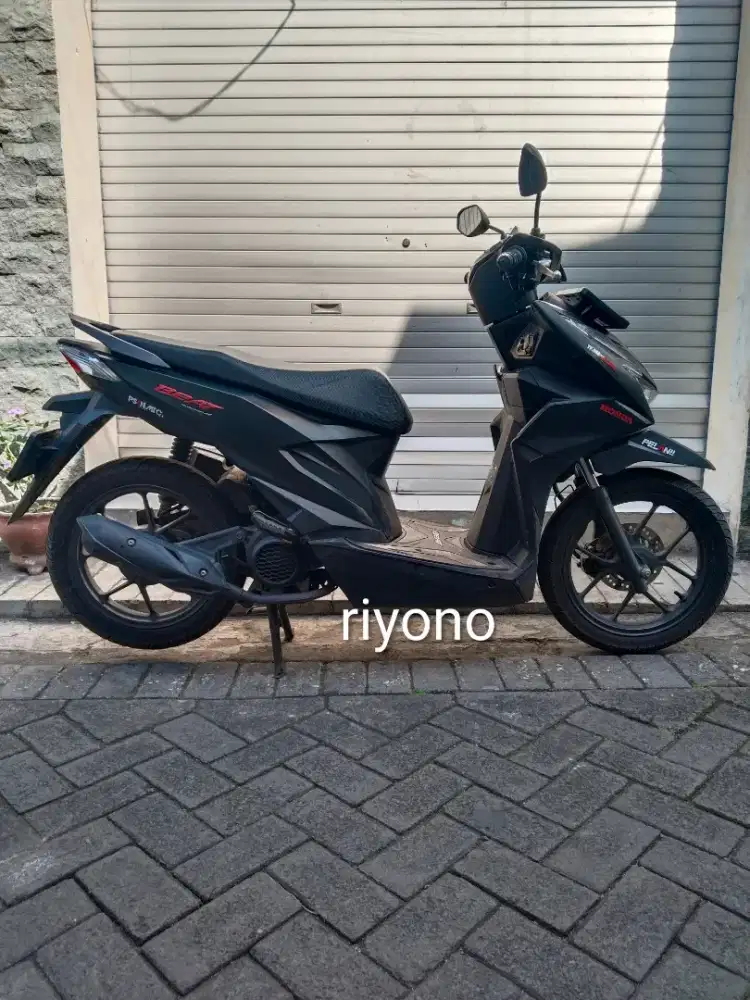 Honda Beat matic thn 2023 SS lengkap hidup tgn 1 siap pakai bos