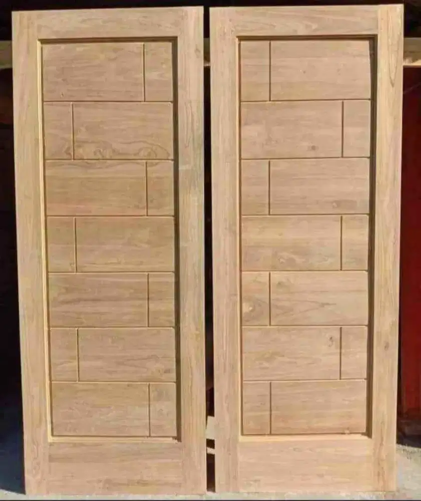 Pusat grosir pintu kayu jati