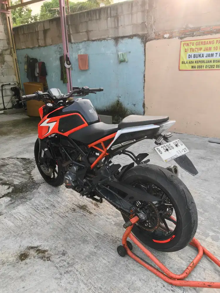 KTM DUKE 250 ABS NEW FACELIFT