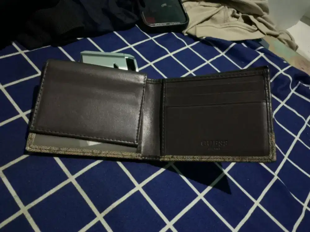 DOMPET GUESS ORIGINAL